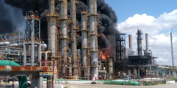 Explozie la Rafinăria Petromidia din Năvodari 2 iulie 2021 