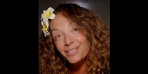 anca turcasiu foto facebook png