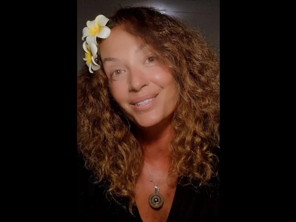 Anca Țurcașiu spune că a găsit bilete pentru întoarcerea în România din Qatar și mulțumește autorităților: „Gata, dragii mei! Am reușit să ne liniștim”