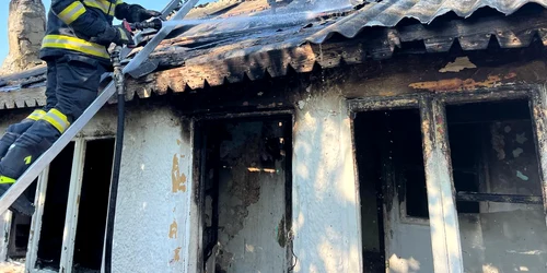 incendiu Cosmești GL doua persoane carbonizate foto2 ISU jpeg