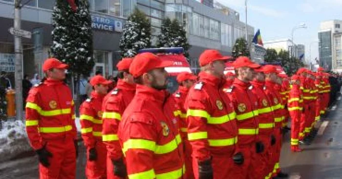 Echipajele de paramedici numără la Neamţ 36 de persoane