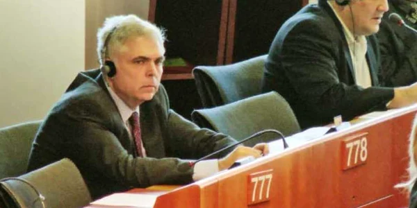 Adrian Severin, izolat în Parlamentul European  