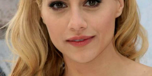 Brittany Murphy s-a stins din viaţă