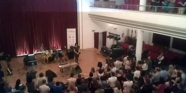 Alexandrina Hristov a ridicat publicul în picioare, la filarmonica din Oradea