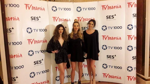 fetele de la neatza jpeg