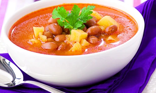 ciorba de fasole cu legume jpeg