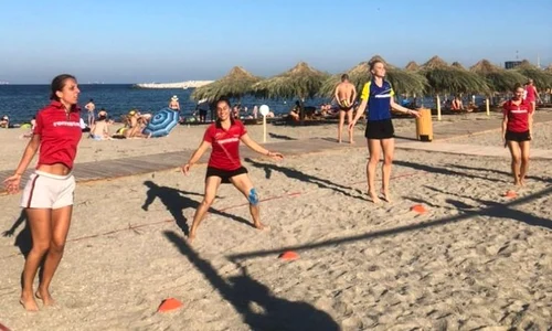 tenis de masa cantonament mare jpeg