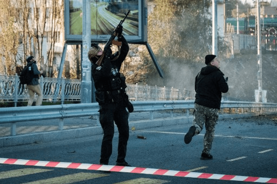 Nou atac rusesc cu drone asupra regiunii Odesa: explozii şi un incendiu
