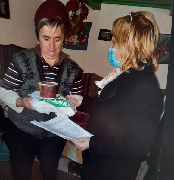 Comuna-model la asistență socială. Oferă servicii gratuite pentru bătrâni și copii: „Doamne, ce bucuroși erau să ne vadă!” FOTO