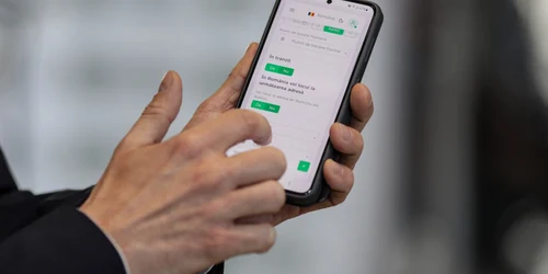 Prezentare formular digital PLF - 18 dec 2021 / FOTO Inquam Photos / Octav Ganea