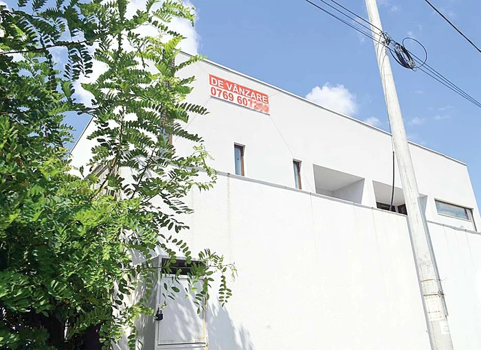 Acesta este duplexul “conjugal” de care se chinuiesc să scape Keo şi Andreea Bălan