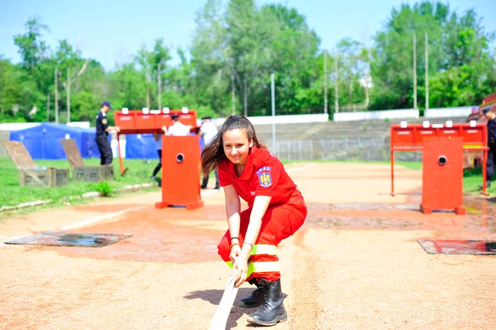 Briana Mihaela, voluntară la ISU  FOTO: ISU Galați