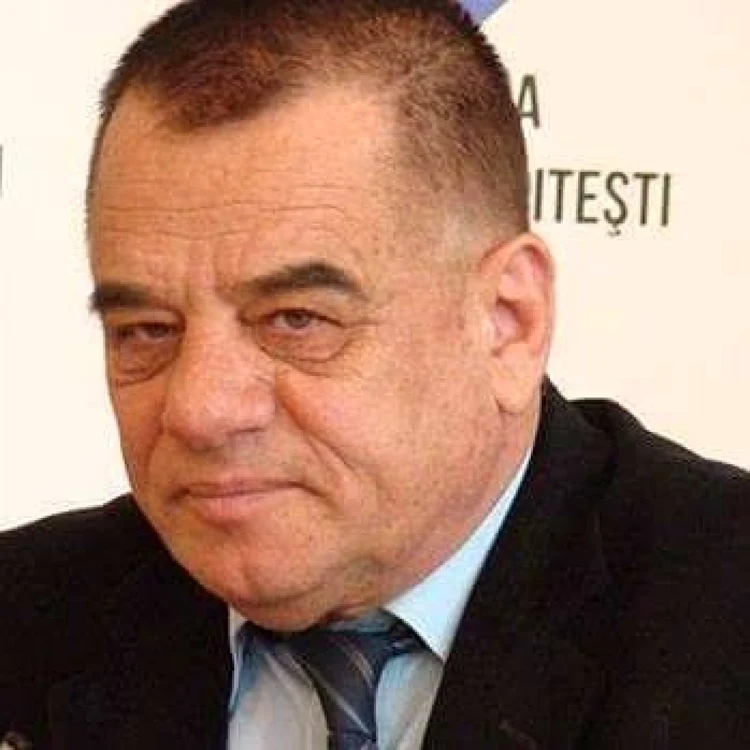 Cum a vrut un primar să dea pe nimic un teren în buricul târgului