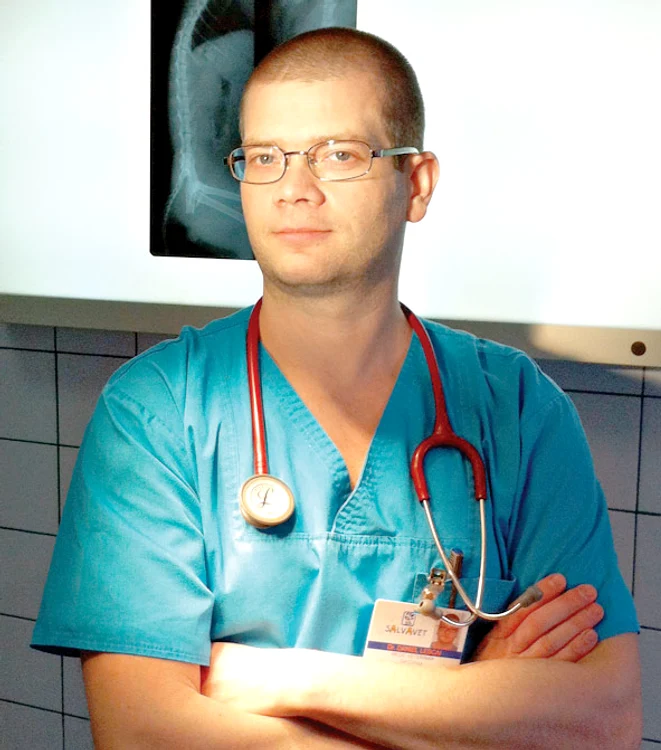 Spălat, coafat, îngrijirea blăniţei cu produse speciale, chiar şi vopsit, tatuat şi pus unghii false - acestea sunt doar câteva dintre serviciile de care căţeii pot beneficia la salon