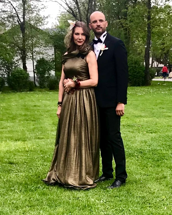 Romanita Iovan si Iulian Gogan nasi de cununie (1) jpeg