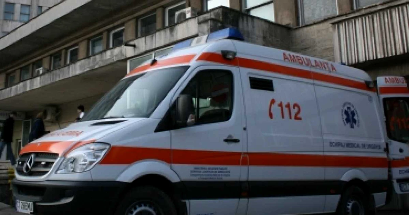 Constanţa: Un bărbat a căzut de pe stabilopozi în mare