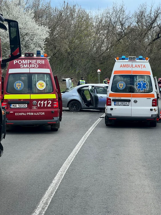 Traficul rutier e blocat. FOTO ISU Sibiu