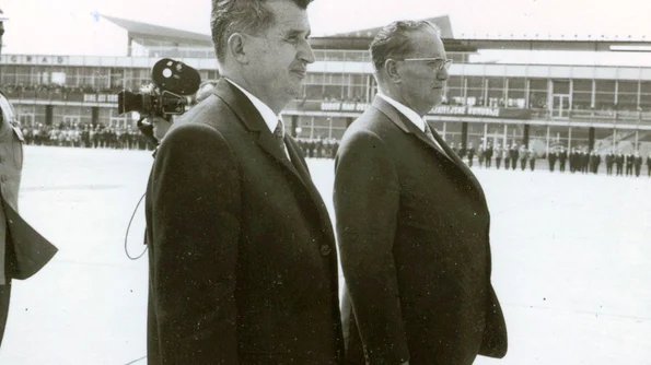 Ceauşescu şi Tito: singuri împotriva tuturor jpeg