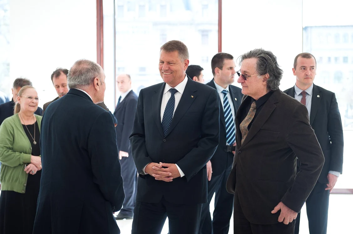 Ion Caramitru a fost ghidul preşedintelui Klaus Iohannis pe durata vizitei