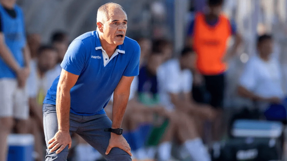 Înlocuitor pentru Leo Strizu la FCSB. Alt tehnician de decor, favorit să preia postul de antrenor