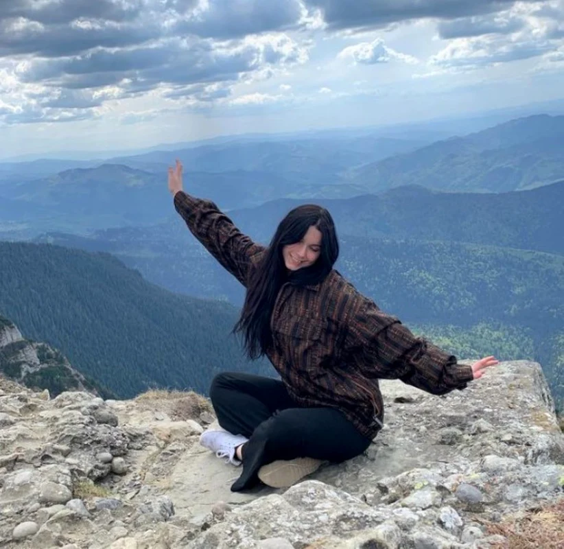 Diana Maria, fata de 19 ani atacată de urs pe traseul Jepii Mici, Bușteni  Foto Instagram 333diiana jpg