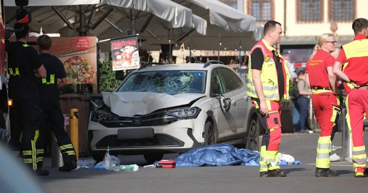Șoferul german acuzat că a intrat intenționat cu mașina în mulțime în Leipzig, internat la psihiatrie. Judecătorii invocă risc de repetare