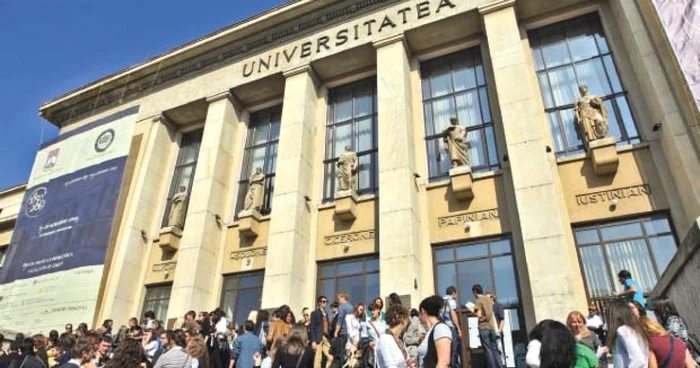 Aproape 1.700 de candidaţi pot deveni studenţi în anul I la Universitata Bucureşti, după admiterea din septembrie