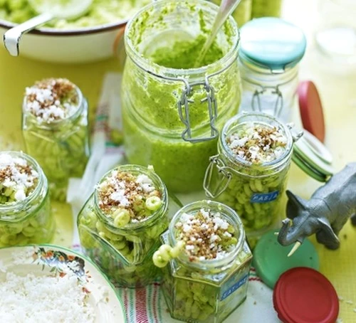 Paste cu mazare si sos pesto jpeg