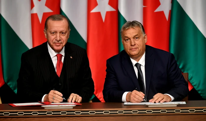 Premierul Ungariei Viktor Orban și Președintele Turciei, Recep Tayyip Erdogan FOTO EPA-EFE