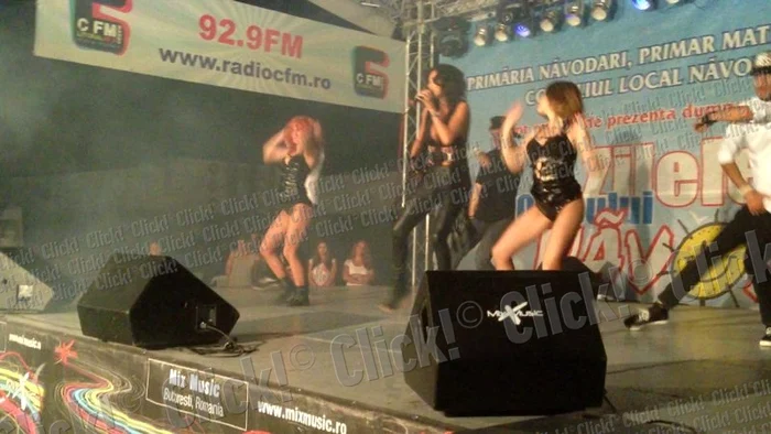 Nicoleta Luciu face show la concertele ei