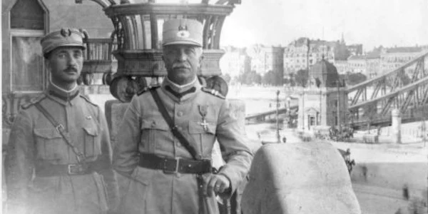 armata romana in budapesta foto wikipedia