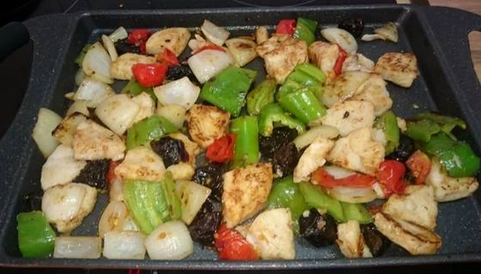 peste cu legume sote jpeg