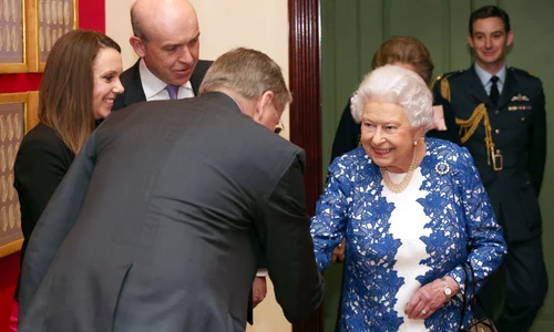 regina elisabeta hepta 2789883 jpeg