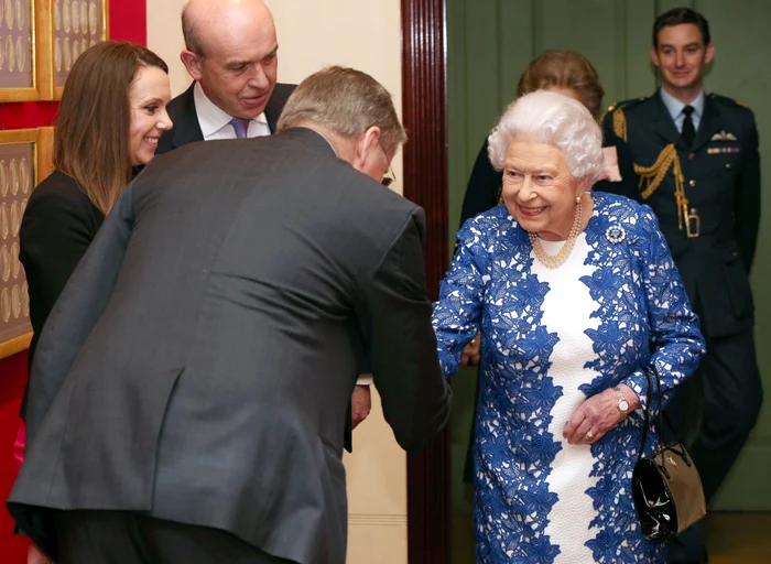 regina elisabeta hepta 2789883 jpeg