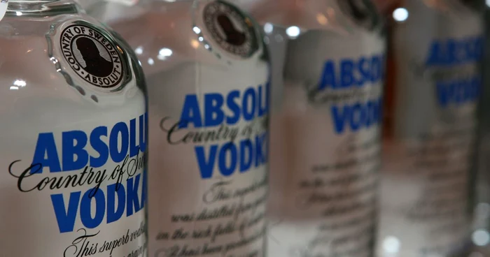 Ruşii nu renunţă la votcă