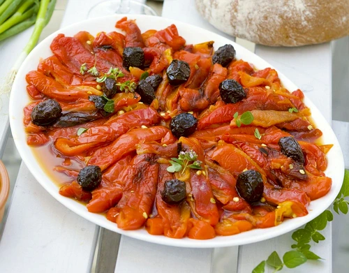 salata de ardei in stil mediteranean jpeg