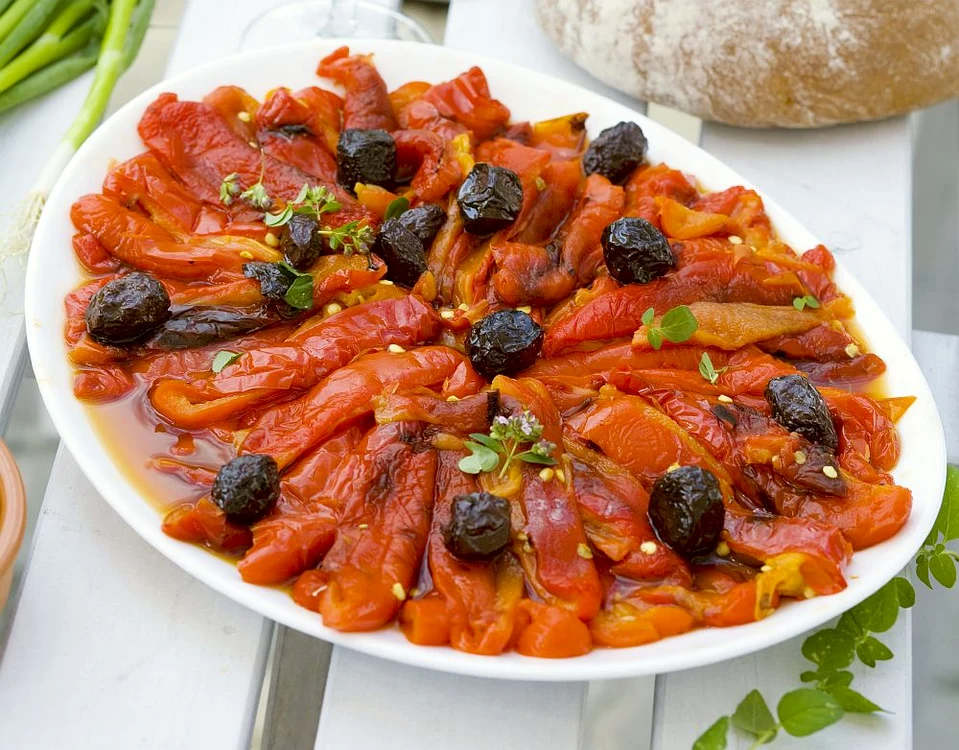 salata de ardei in stil mediteranean jpeg