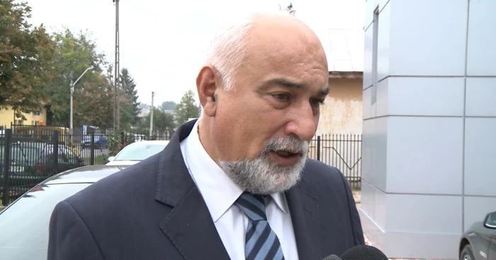 Întrebat despre cazul senatorului Sorin Roşca Stănescu, arestat în dosarul Rompetrol, Vosganian a spus că regretă că există, între instanţe, opinii atât de diferite