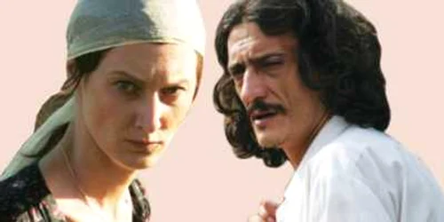 Katalin Varga  (Hilda Péter) şi violatorul (Tibor Palfy) pe care vrea să se răzbune 