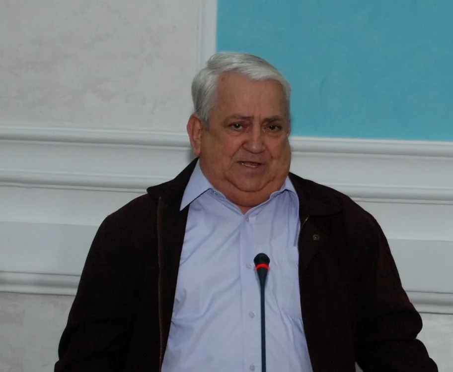 profesorul florea Uliu - foto facebook 