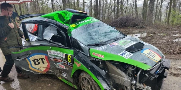 Accident la Raliul Maramureşului foto fras