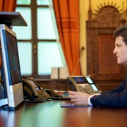 Nicusor Dan, videoconferinţă la reuniunea „Coaliţiei de Voinţă” FOTO X
