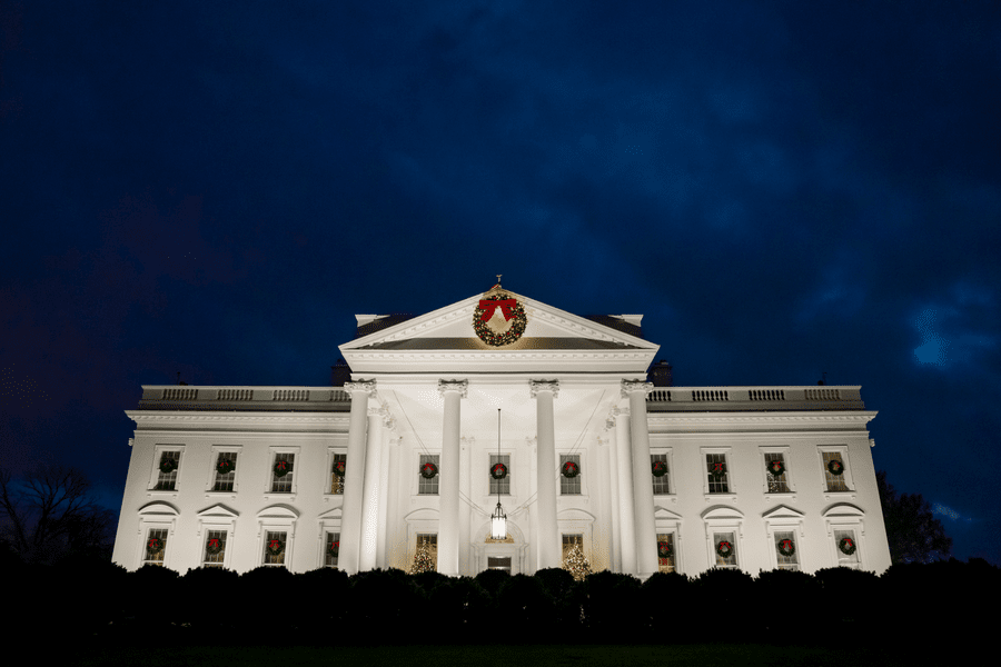 Politico: Șeful securității cibernetice, Inglis, de la Casa Albă demisionează