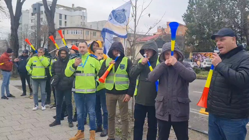 Protestul polițiștilor constănțeni: „Zalăul, cu un bulevard, are 24 de agenți de rutieră, Constanța are 17!”