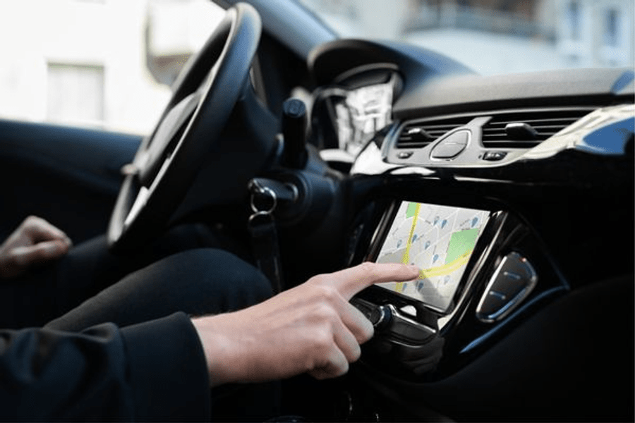 Cum să reduci consumul de combustibil cu ajutorul monitorizării prin GPS