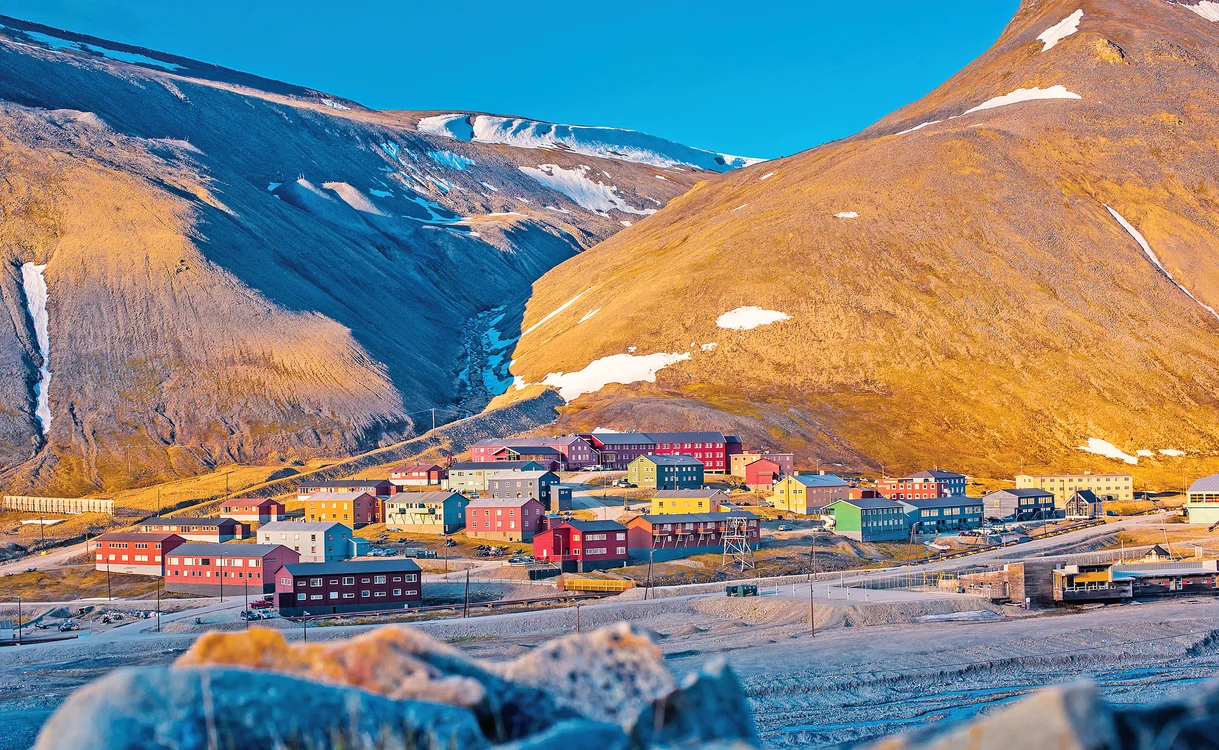 Longyearbyen (FOTOGRAFII: SHUTTER)