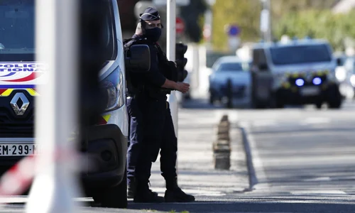 Politia franceza FOTO EPA-EFE