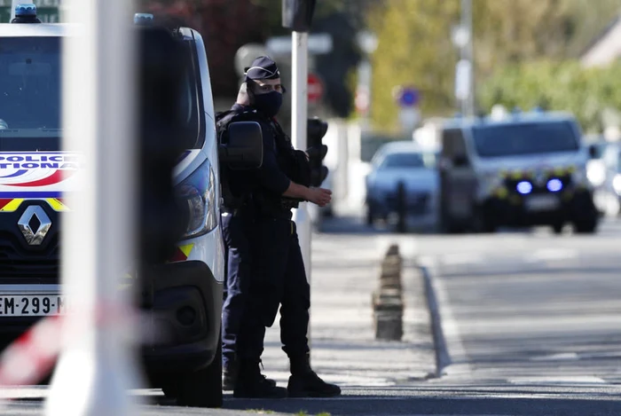 Poliţia franceză FOTO EPA-EFE