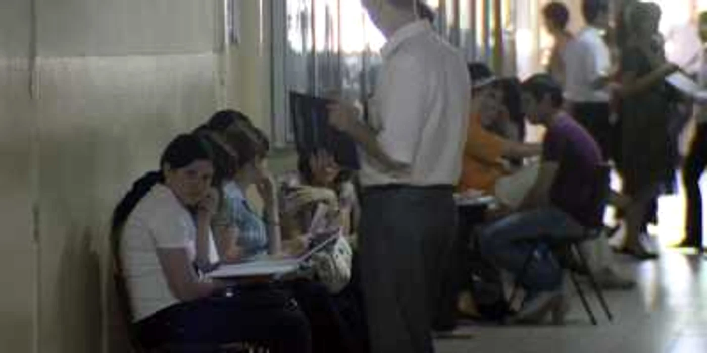 De aceşti bani vor putea beneficia şi tinerii antreprenori din zona rurală 