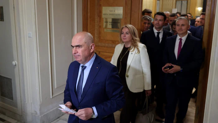 Ilie Bolojan, președintele PNL, susține declarații de presă la Palatul Parlamentului din București, 15 iunie 2026 FOTO:  Inquam Photos / George Calin